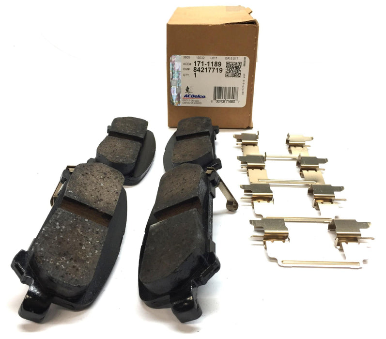 ACDelco Brake Pad and Hardware Set 171-1189 (84217719) NOS