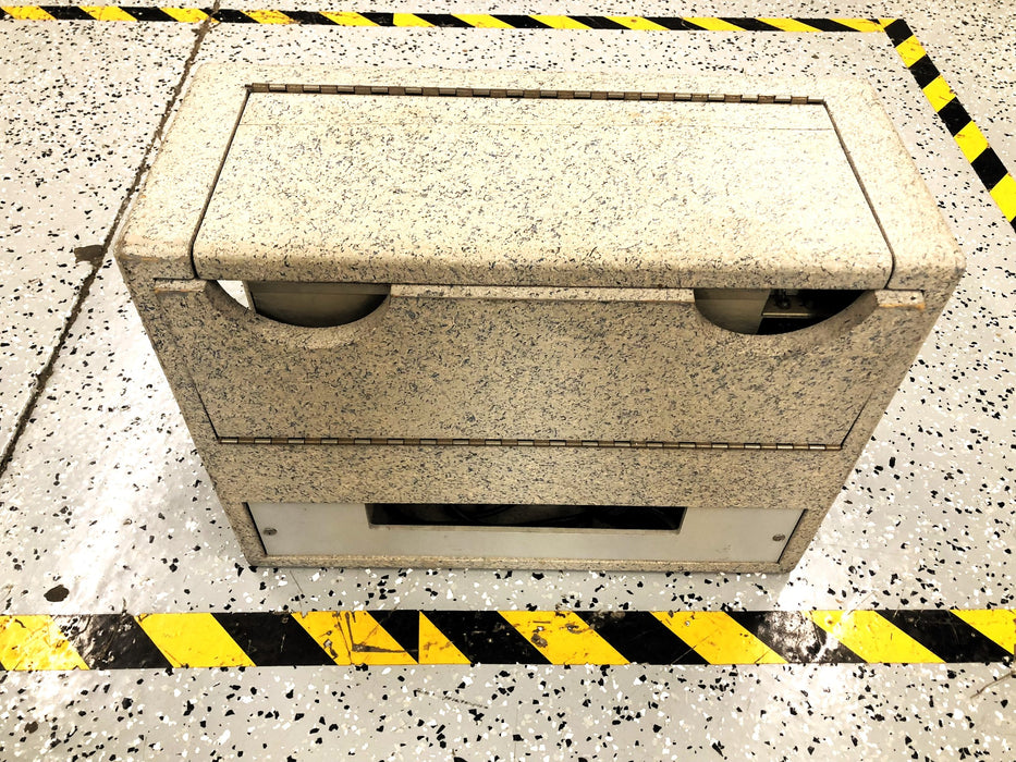 Allen-Bradley Operator Interface 6170-CBCB1Z1EAZZ A USED