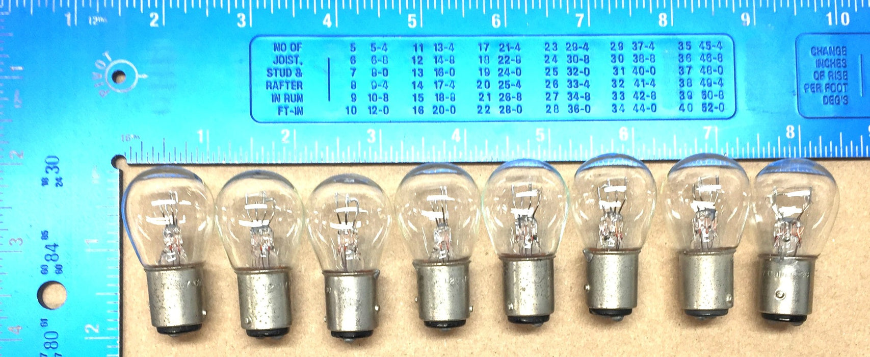 Unbranded Automotive Light Bulbs T2357 [Lot of 8] NOS