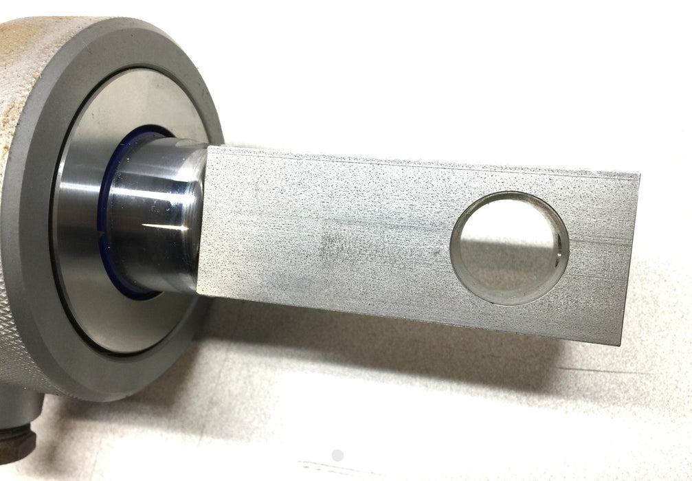 Unbranded Hydraulic Cylinder Welded Double-Action 3" Bore 30" Stroke NOS