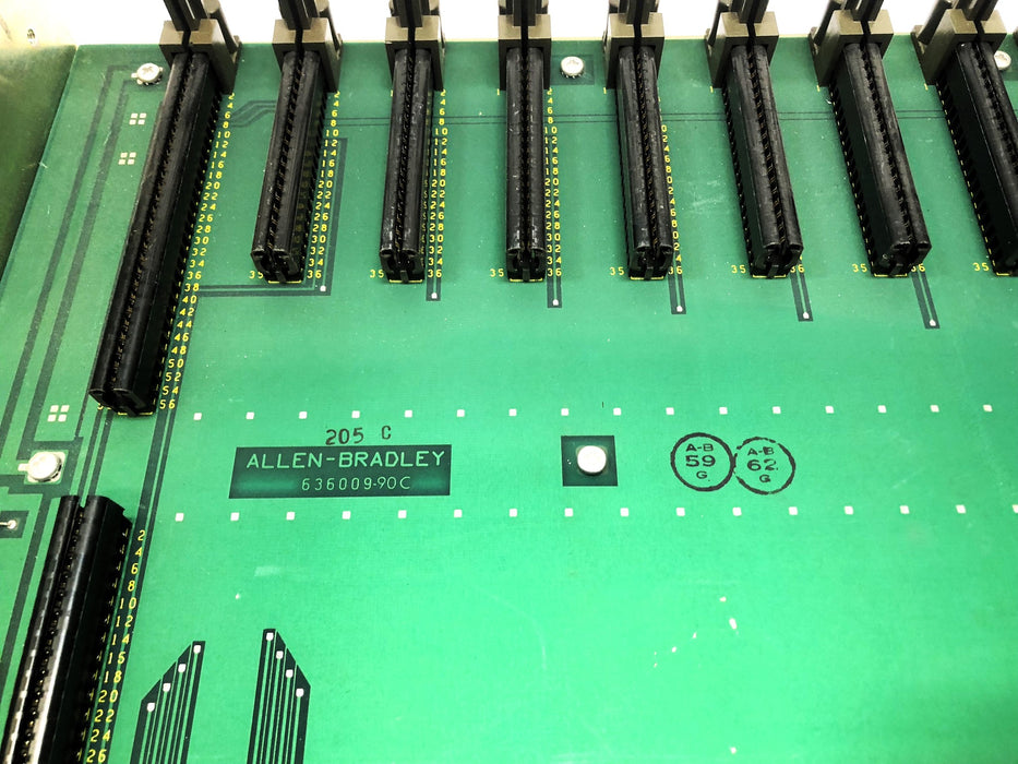 Allen-Bradley 8-Slotted Card Chassis Series A 1771-AB 636009-90C USED