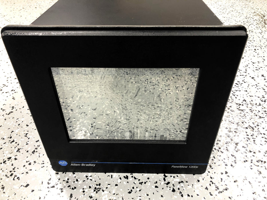 Allen-Bradley Series A Rev A 1200e Panelview 2711E-T12C6 USED