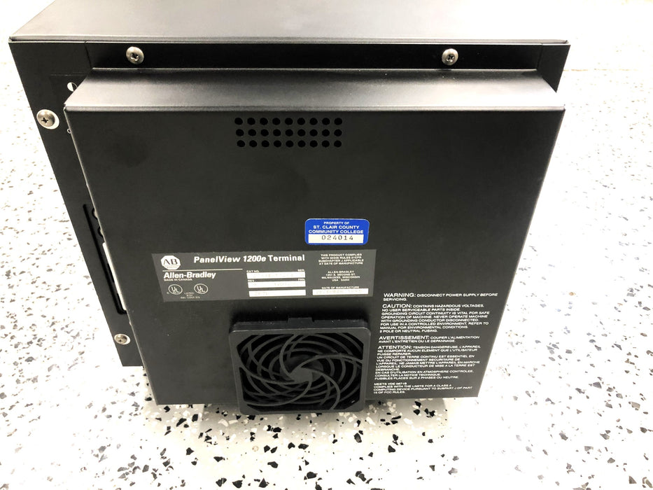Allen-Bradley Series A Rev A 1200e Panelview 2711E-T12C6 USED