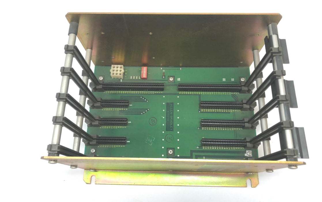 Allen-Bradley Series A 4-Slot I/O Chassis 1771AA USED