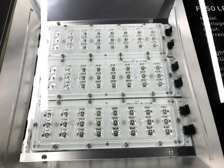 General Electric 90W 200-277V 50/60HZ F150 LED Floodlight EFMRGWFF43G4TDKBZ NOS