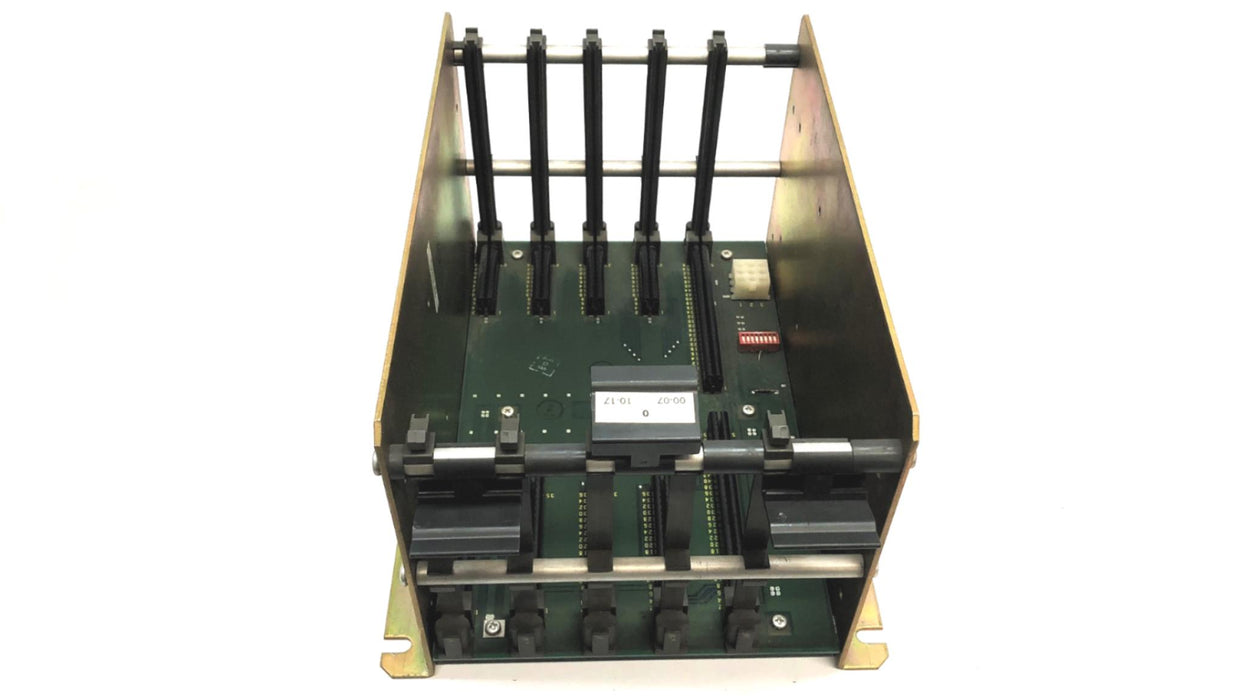 Allen-Bradley Series A 4-Slot I/O Chassis 1771AA USED