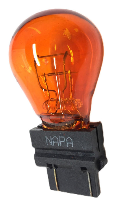 Napa Amber Turn Signal Bulb 3157NA [Lot of 5] NOS
