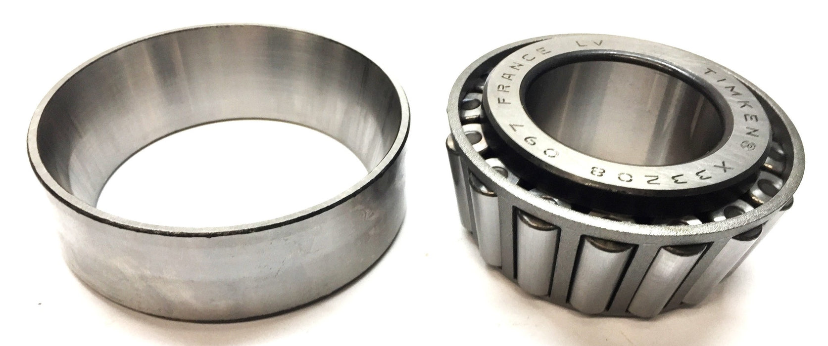 Timken Single-Row Tapered Roller Bearing and Cup Assembly 33208-90KA1 NOS