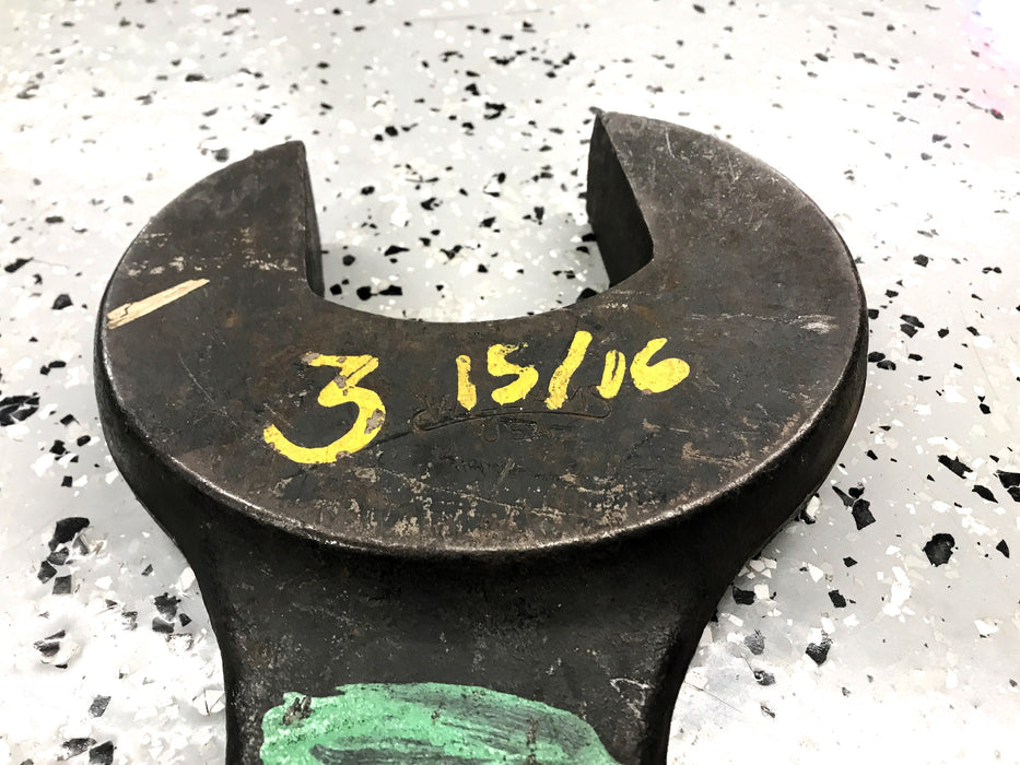 Williams 3-1/2" Head x 3-15/16" Head Wrench USED