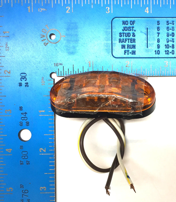 ILC Clearance Marker 2-Wire Amber Light SM-100 A/R [Lot of 8] NOS