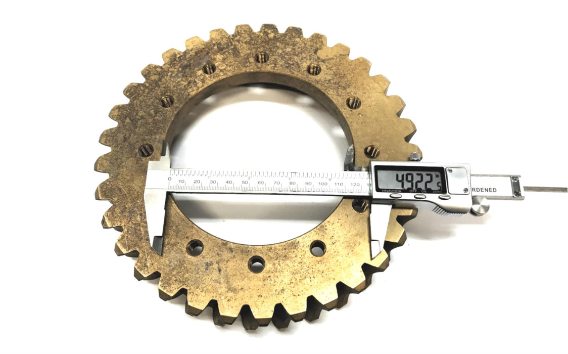 Unbranded 33 Teeth Approx 4.922 ID x 8-1/2" OD Worm Wheel 0394939 116 USED
