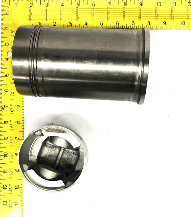Total Source Piston Sleeve Kit Set Of 4 For Clark Forklift CL995445 NOS