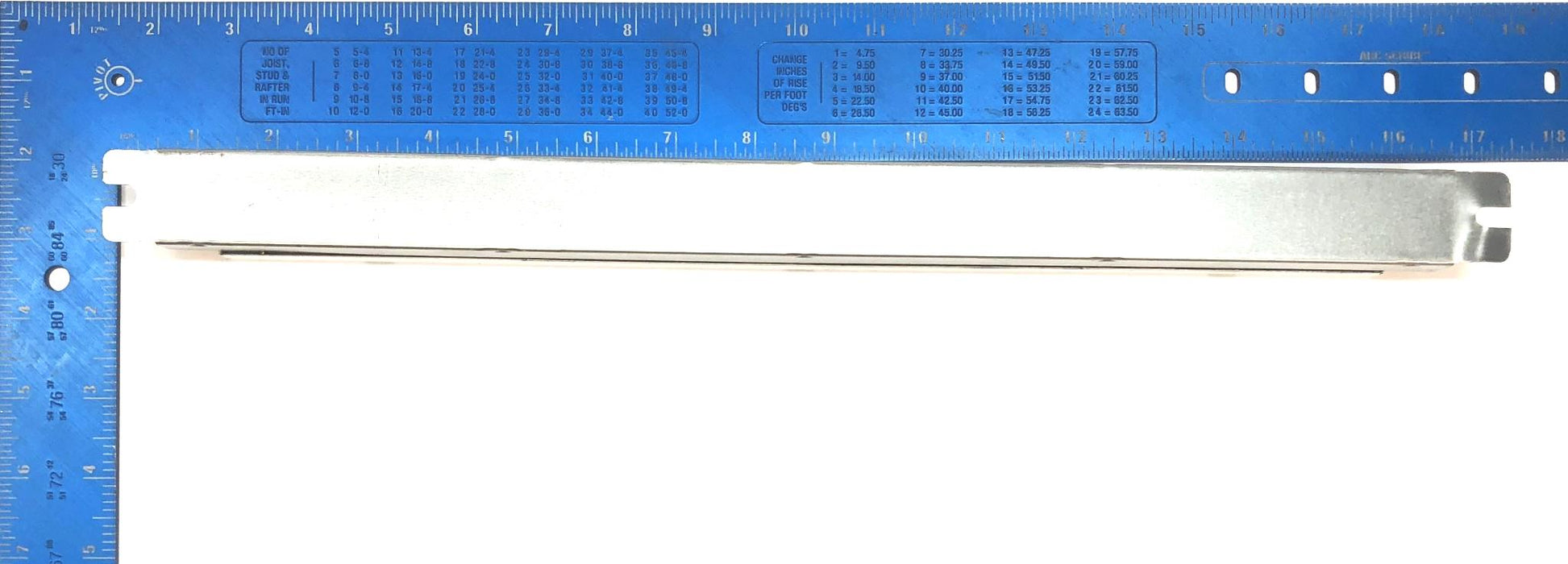 Triad Electronic Ballast 120-277 Input Volts 50/60 Hz B432IUNV-D NOS