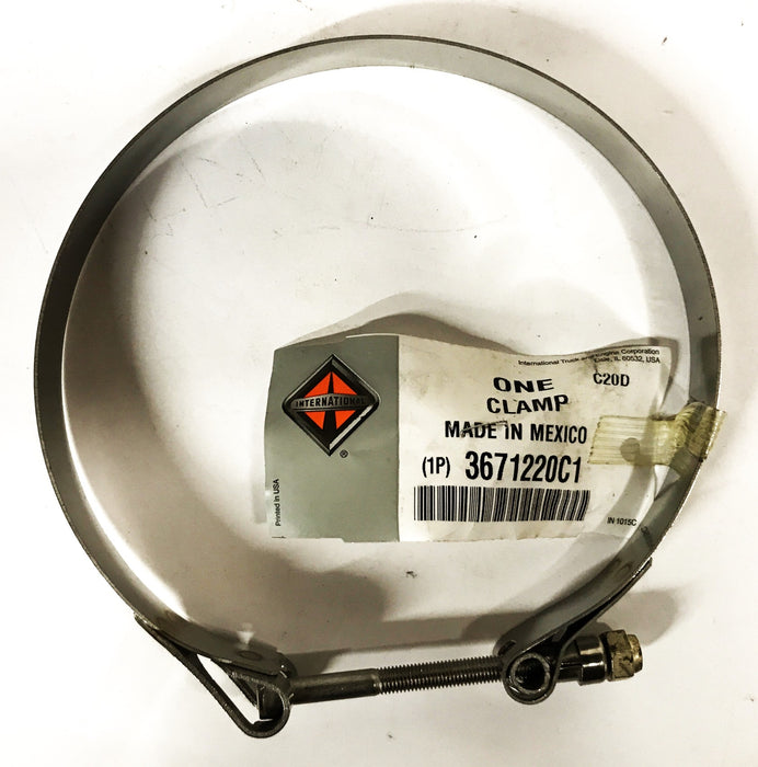 International Navistar T-Bolt Clamp 3671120C1 NOS