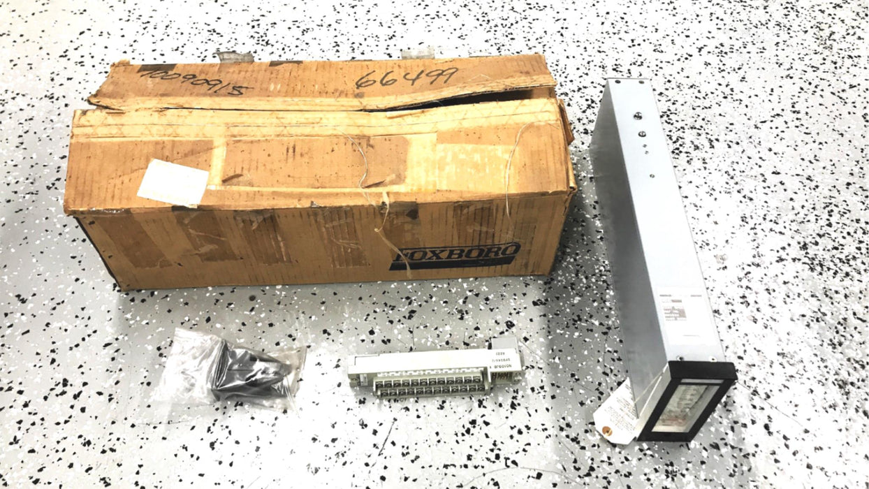 Foxboro Spec 200 Indicator 210S-1 NOS