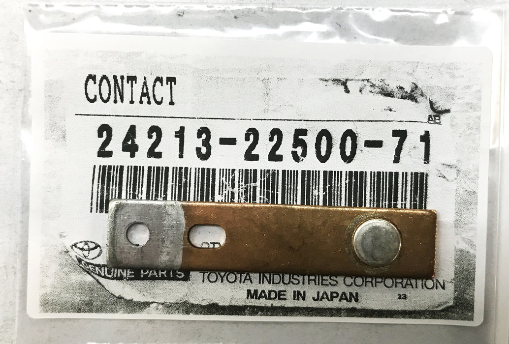 Toyota Forklift Copper Silver Contact 24213-22500-71 NOS