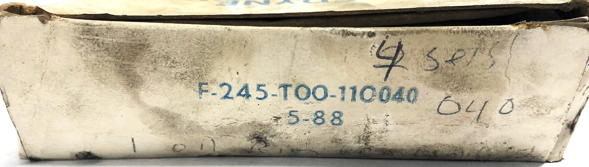 Wisconsin INCOMPLETE Piston Ring Set F245T00110040 NOS