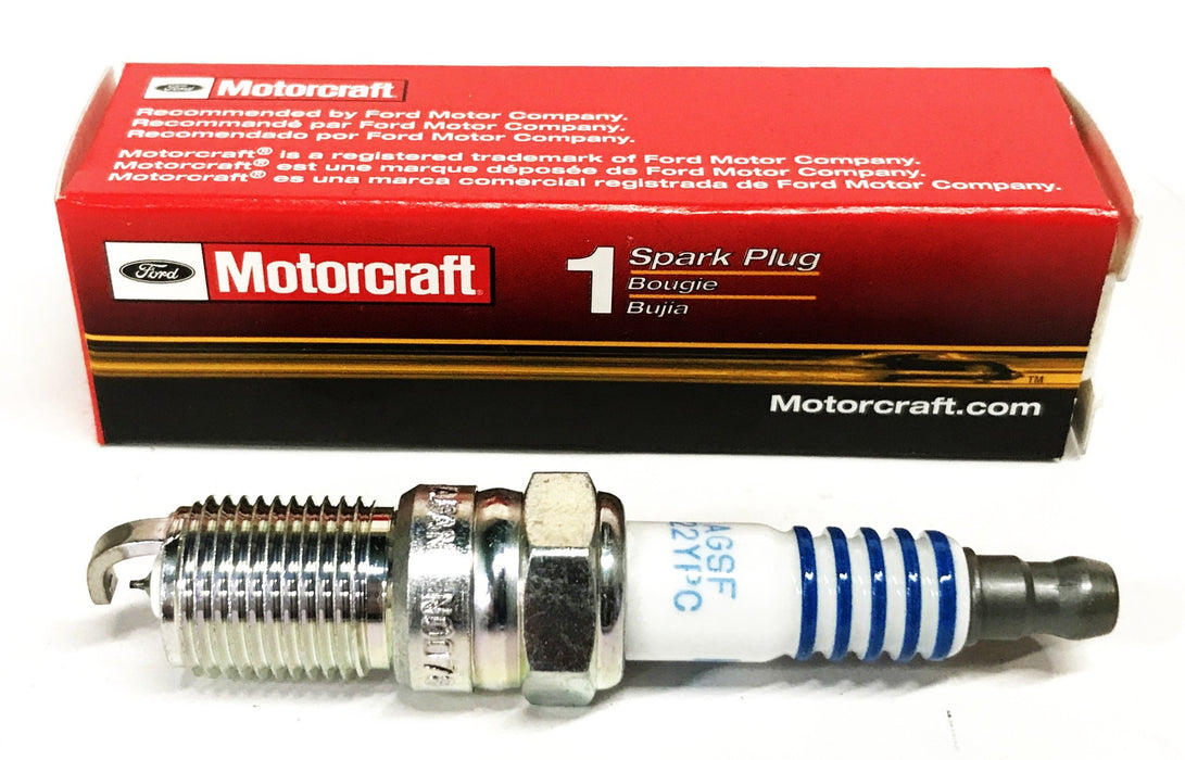 Motorcraft Suppressor Spark Plug SP-492 [Lot of 8] NOS