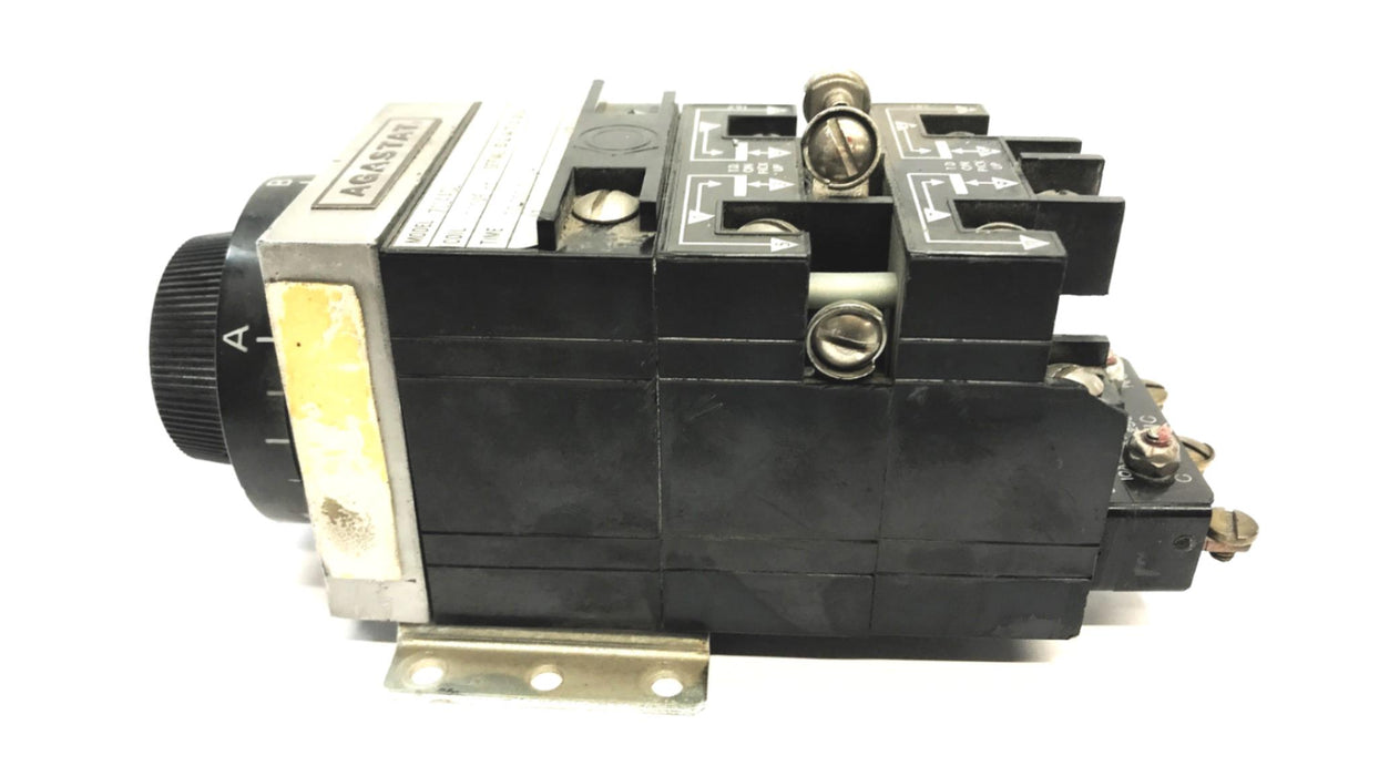 Agastat 120V 60Hz Time Delay Relay 7014ADL USED