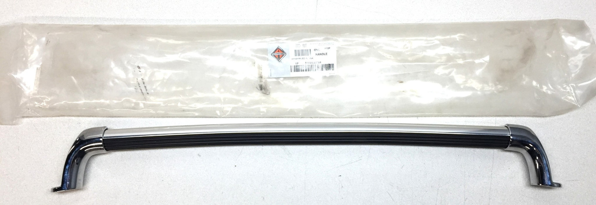 International Bright B-Pillar Grab Handle 3558130C91 NOS