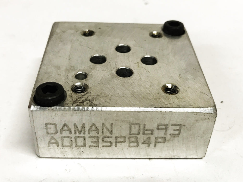 Daman Hydraulic Valve Sub-Plate 0693-AD03SPB4P NOS