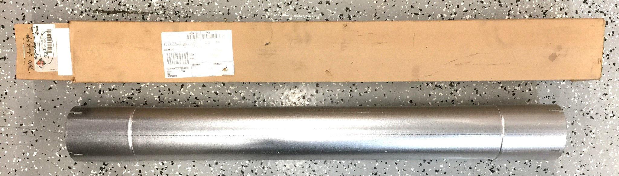 International Tailpipe 3541400C1 NOS