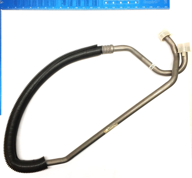 International Navistar Flexible Refrigerant Hose 3576339C91 NOS