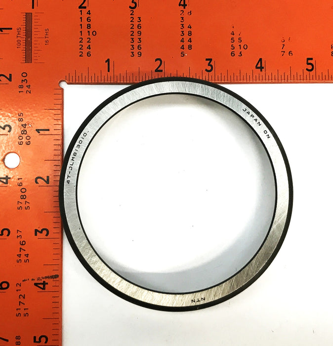 Doosan 4 inch Tapered Roller Bearing Cup D700569 NOS