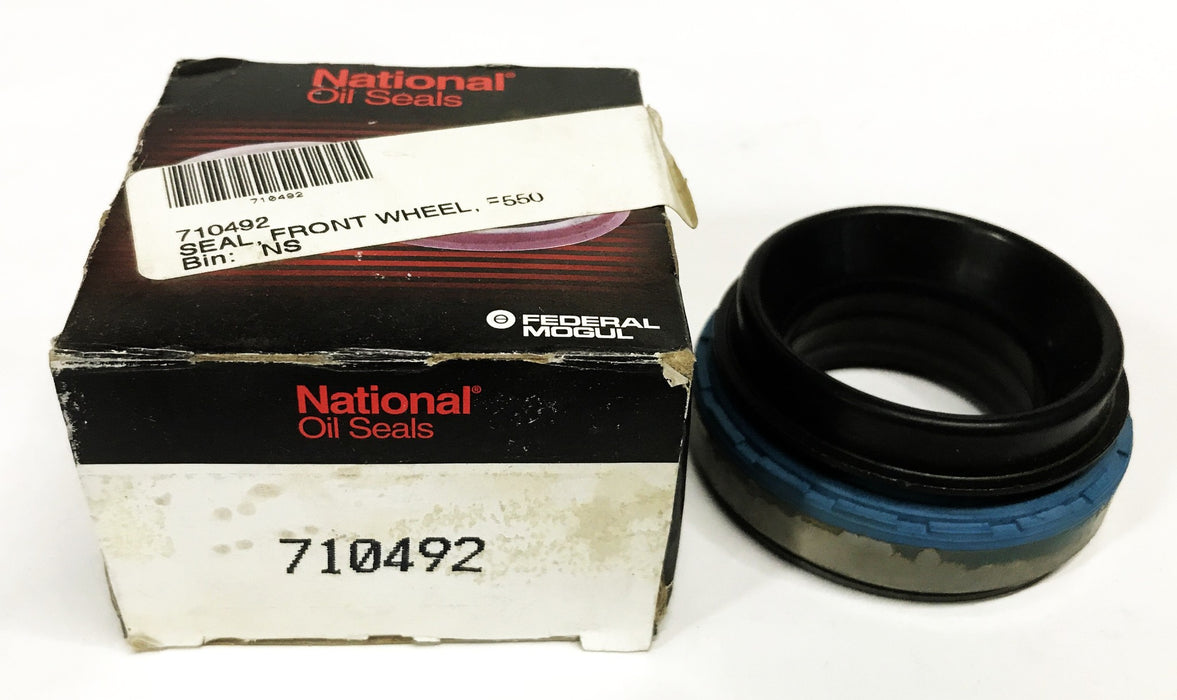 National Axle Shaft Oil Seal 710492 [Lot of 2] NOS