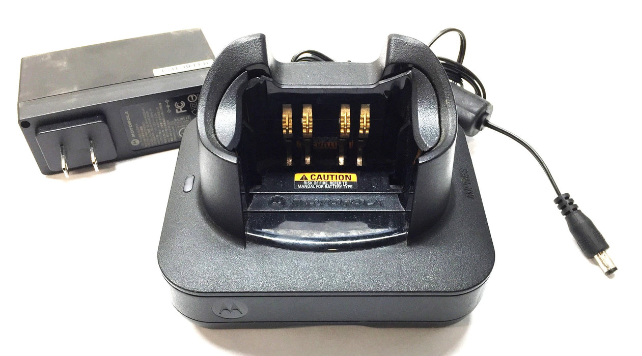 Motorola Two-Way Radio Battery Charger w/Power Cord V1.01 PMPN4135A USED