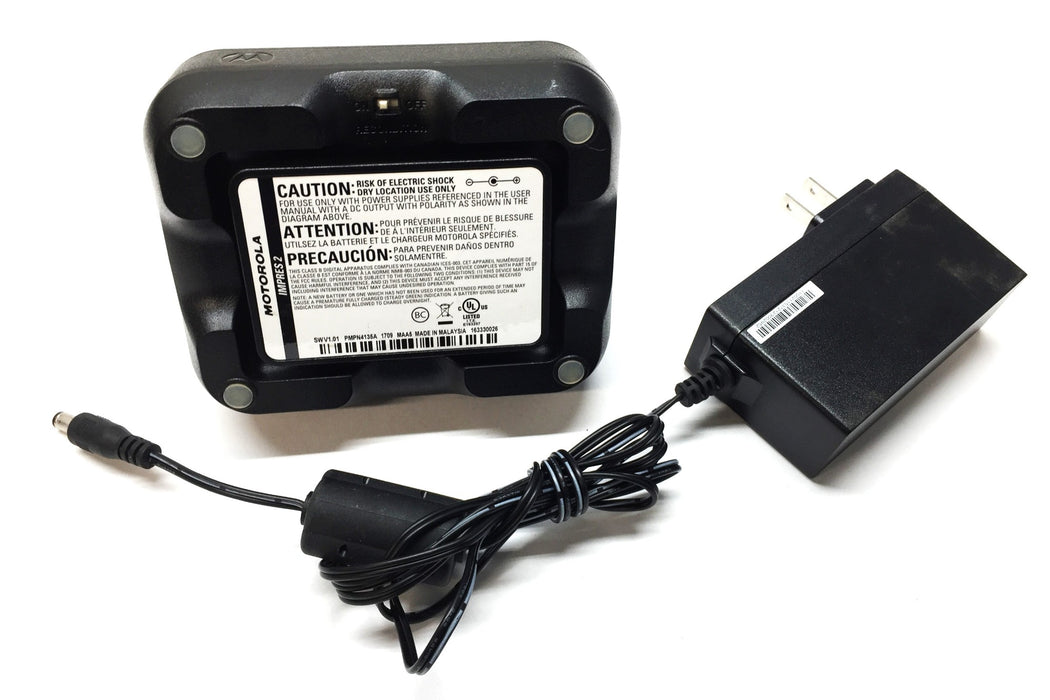 Motorola Two-Way Radio Battery Charger w/Power Cord V1.01 PMPN4135A USED