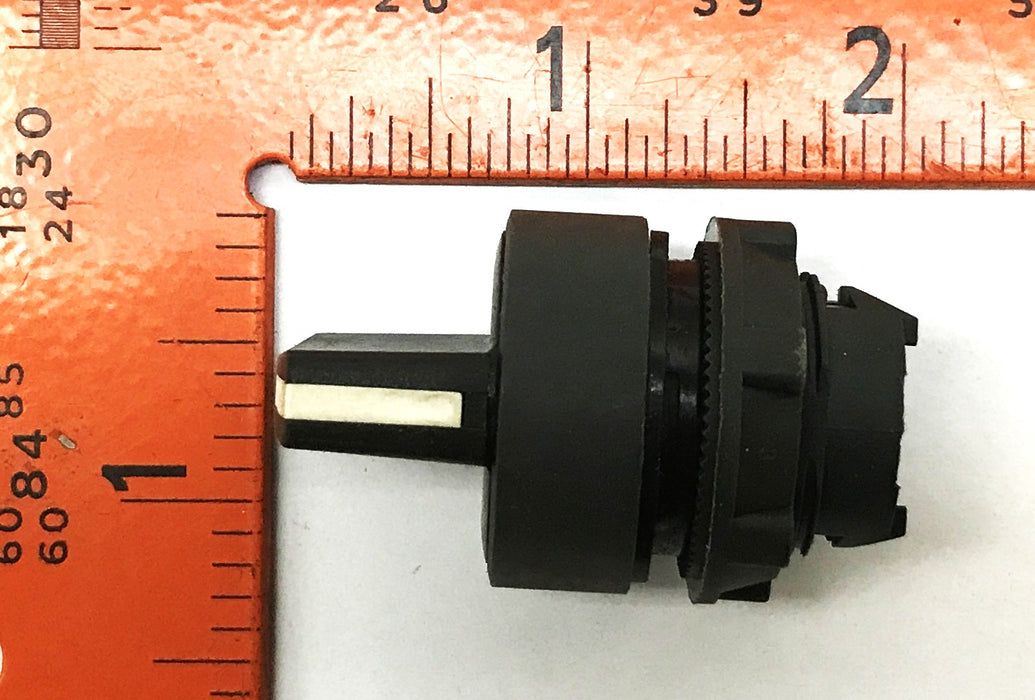 Total Source Forklift Skyjack Scissor Switch SJ147069 NOS