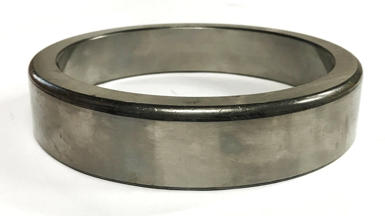 WP Tapered Roller Bearing Cup 572 [Lot of 2] NOS