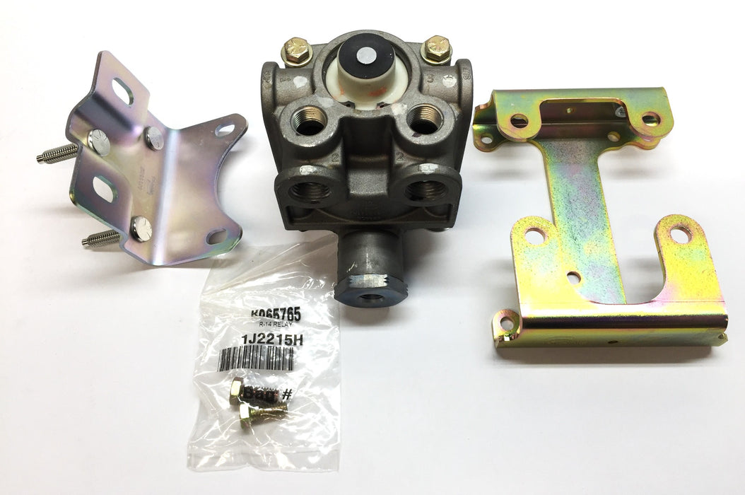 Bendix Brake Control Valve 2501272C92 NOS