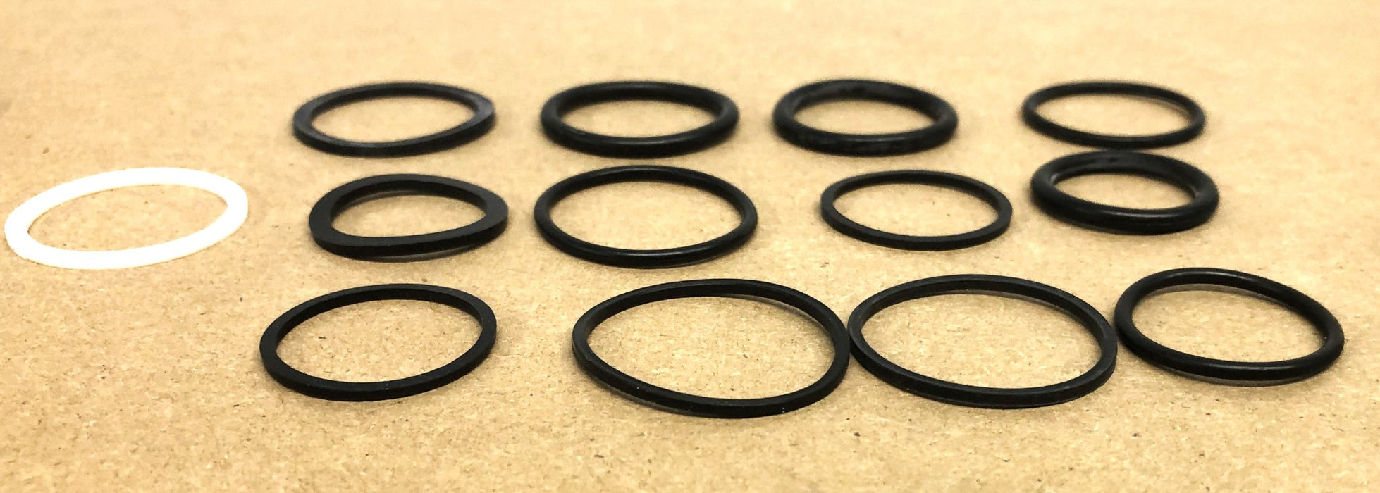 Cascade Forklift Seal Kit 656223 (153684-1) NOS
