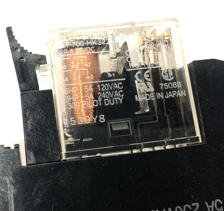Allen-Bradley 5A 250VAC Series A Relay With Socket 700-HN122 [Lot of 3] USED