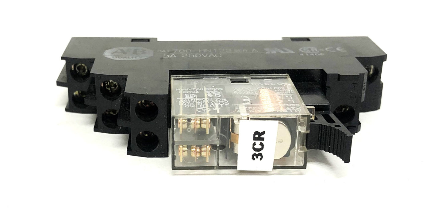 Allen-Bradley 5A 250VAC Series A Relay With Socket 700-HN122 [Lot of 4] USED
