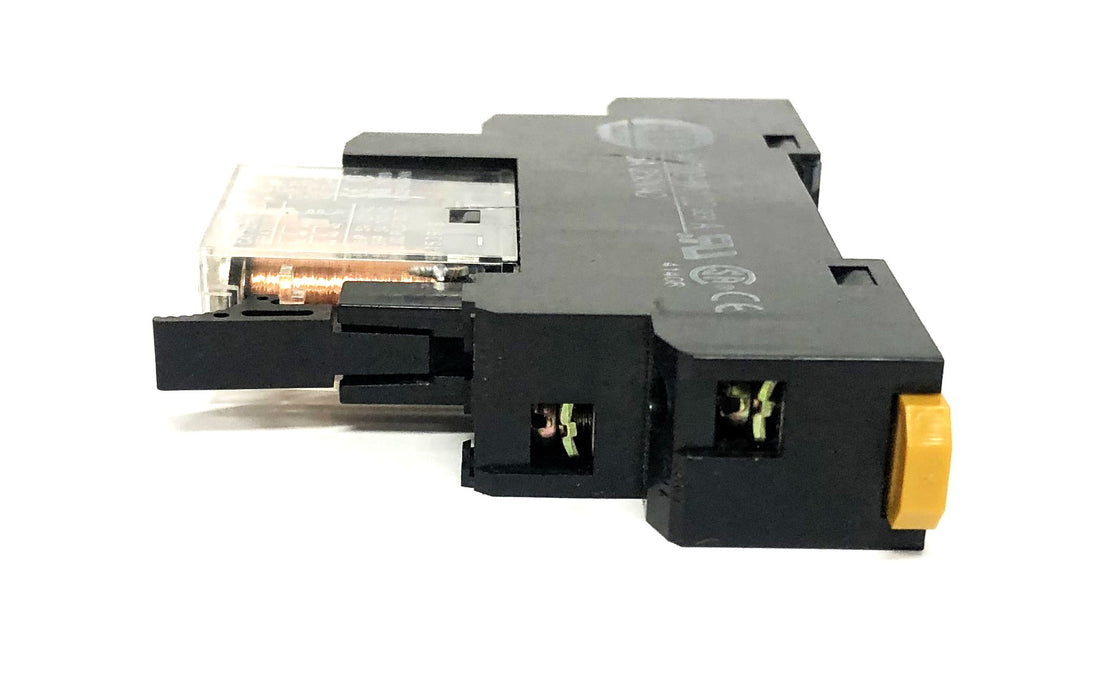 Allen-Bradley 5A 250VAC Series A Relay With Socket 700-HN122 [Lot of 4] USED