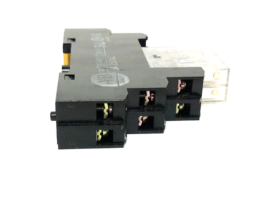 Allen-Bradley 5A 250VAC Series A Relay With Socket 700-HN122 [Lot of 4] USED