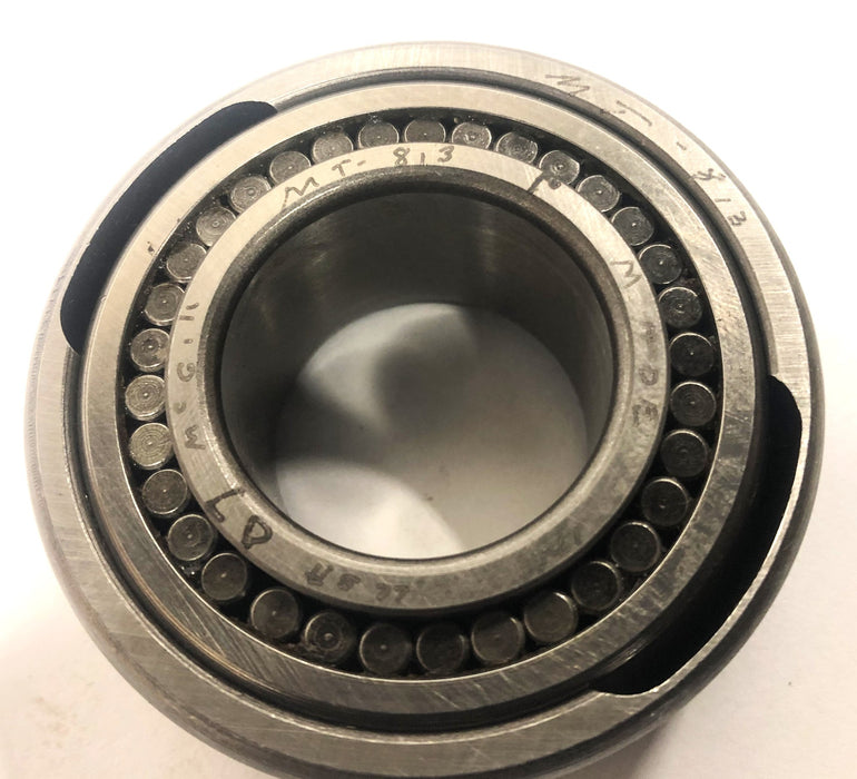 McGill Self-Aligning Needle Bearing Assembly MT-813 NOS