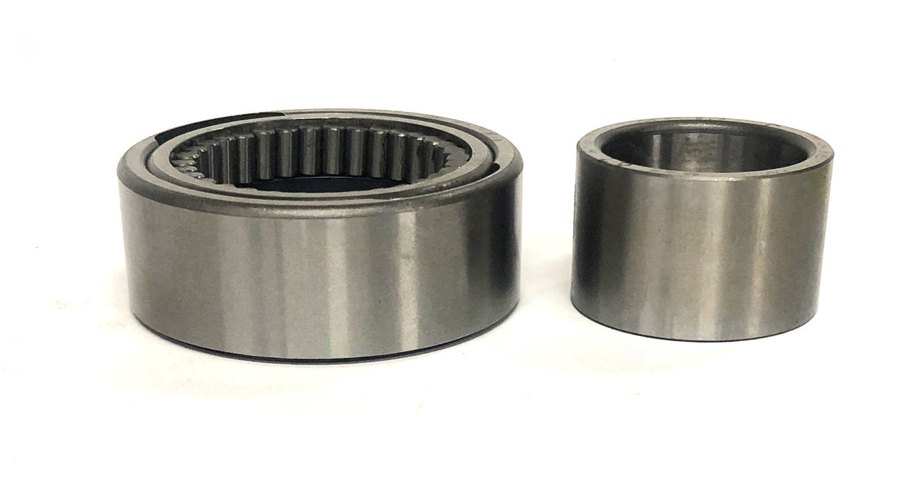 McGill Self-Aligning Needle Bearing Assembly MT-813 NOS