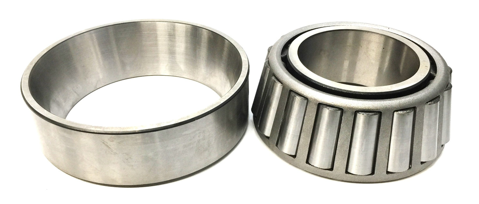 Timken Tapered Cone Roller Bearing and Cup Assembly SET423 (8236-SET423) NOS