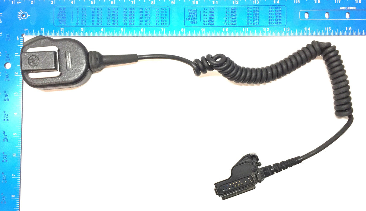 Motorola Noise-Cancelling Remote Speaker Mic w/Clip NMN6191C [Lot of 4] USED