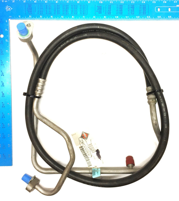 International Flexible A/C Compressor to Condenser Hose 3576338C92 NOS
