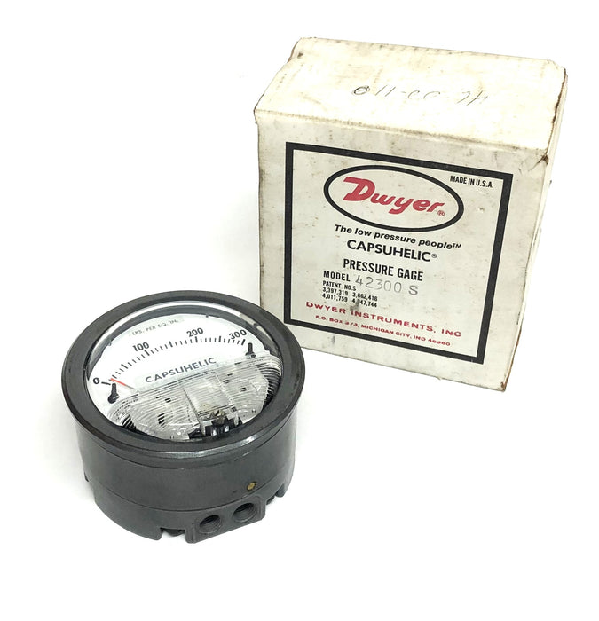 Dwyer Capsuhelic 0-300 Pressure Gage 42300S NOS