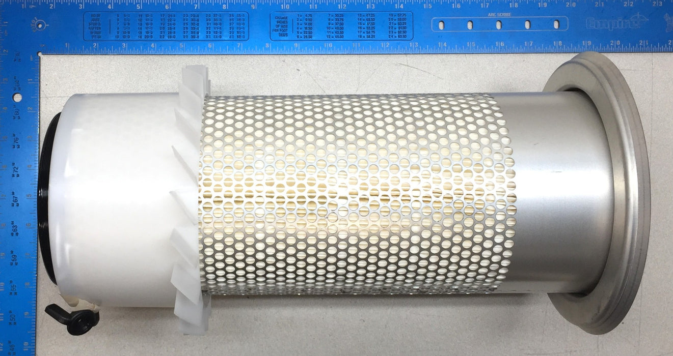Napa Gold Air Filter 546613 (6613) NOS
