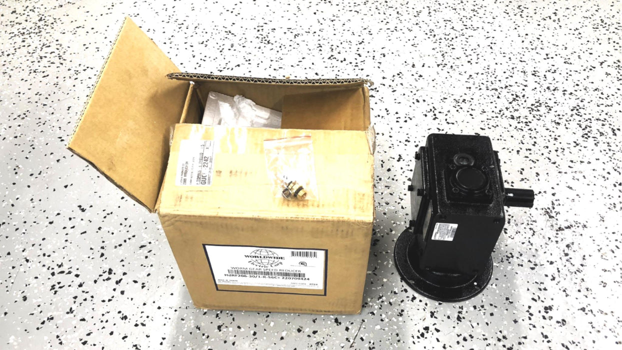 Worldwide 30:1 Ratio Right-Hand Worm Gear Speed Reducer HdRF206-30/1-R-56C+ NOS