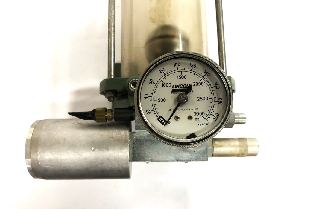 Lincoln Pneumatic Grease Pump With Micro Switch 87400 (87200, BZE6-2RQ) USED