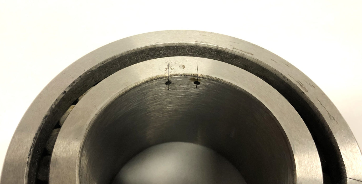 Unbranded Cylindrical Roller Bearing 1738-1 NOS