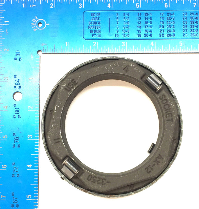 International/Navistar Spindle Nut 2032055C1 NOS